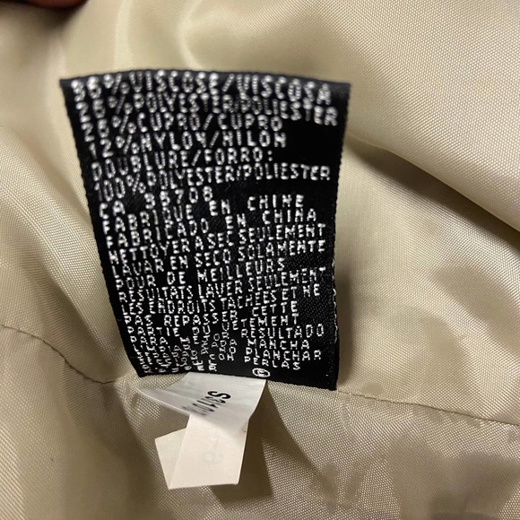 Kasper Top Petite Size 6P Side Zip Embroidery Beaded Sleeveless - Picture 8 of 10